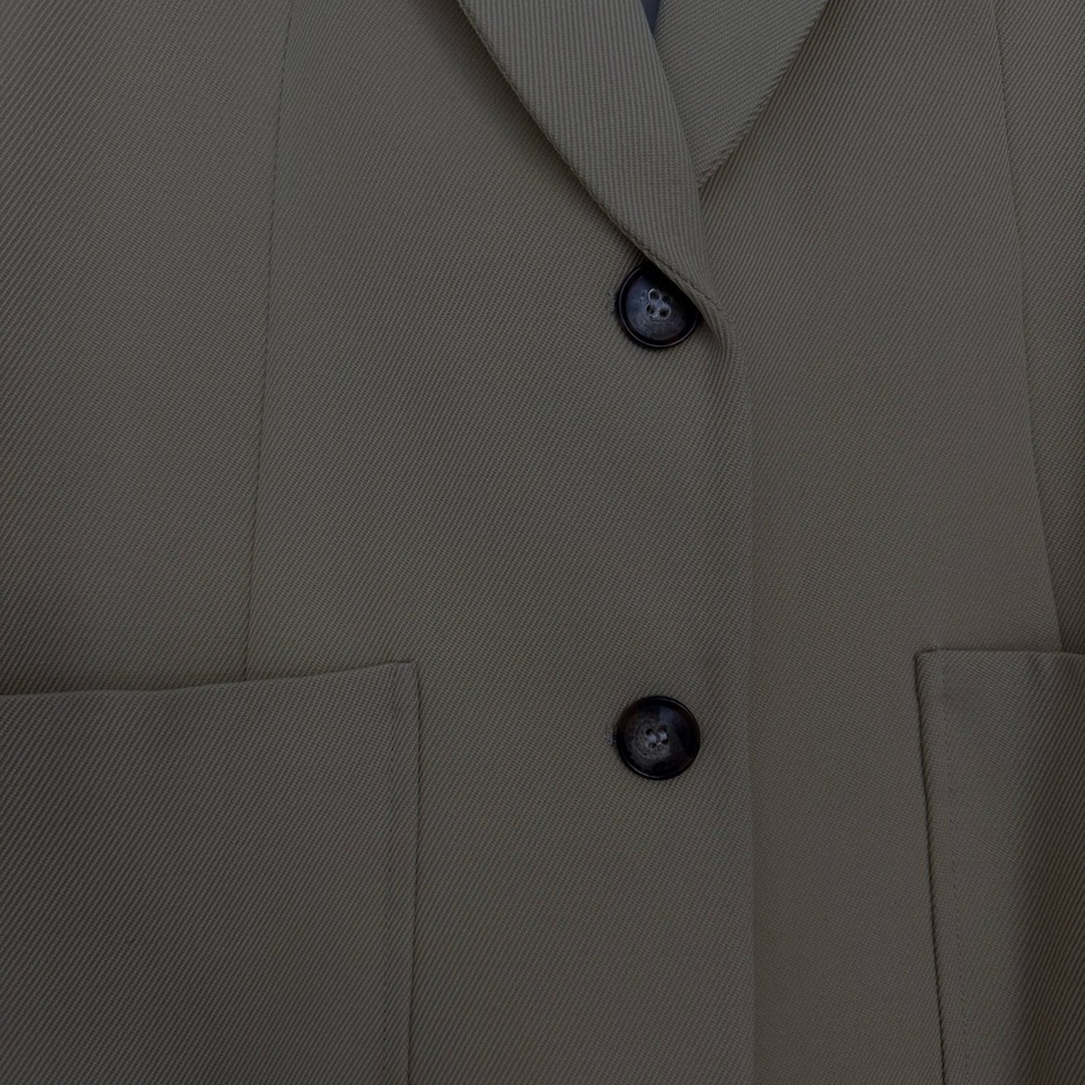 Victoria Beckham Camel Blazer - Picture 2 of 8